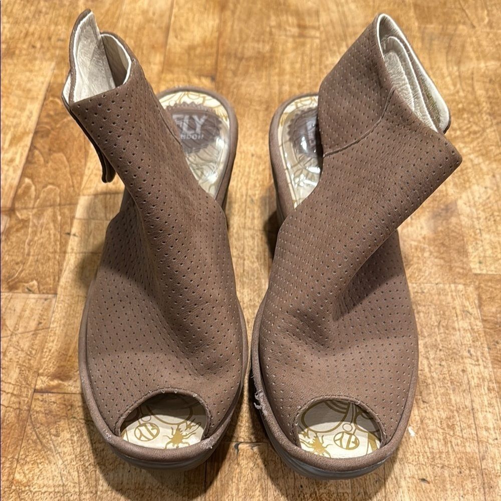Fly London wedges